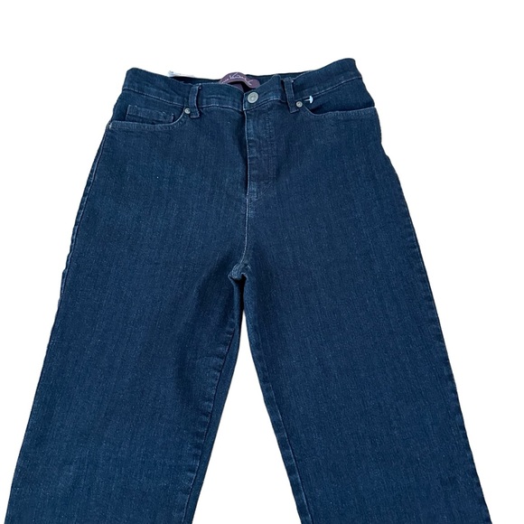 Gloria Vanderbilt Women’s Amanda Jeans Blue Size 8 NWT - Picture 2 of 10